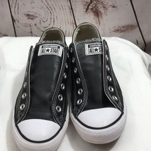 Black converse